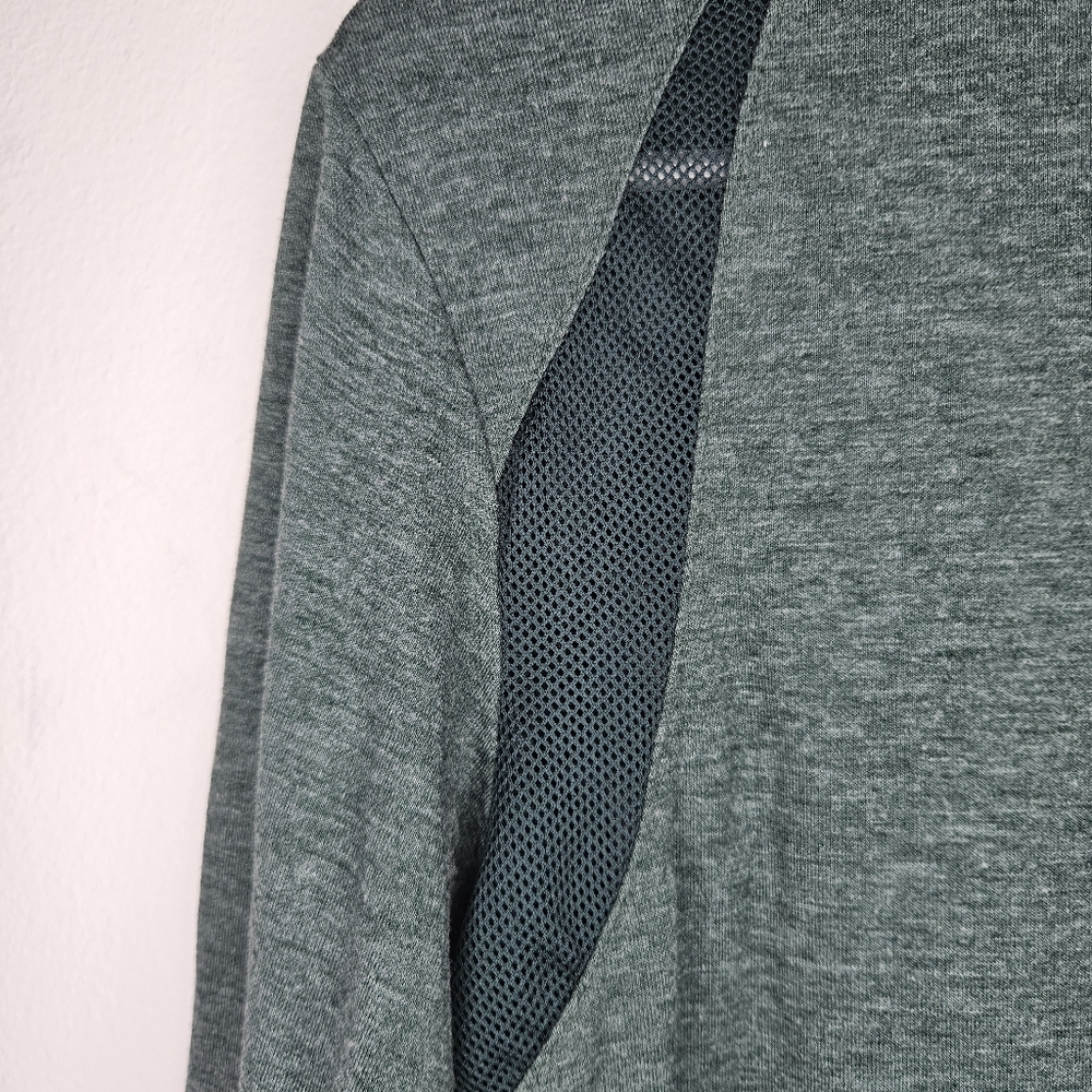 Long Sleeve Green Tee Sz L - Picture 6 of 8